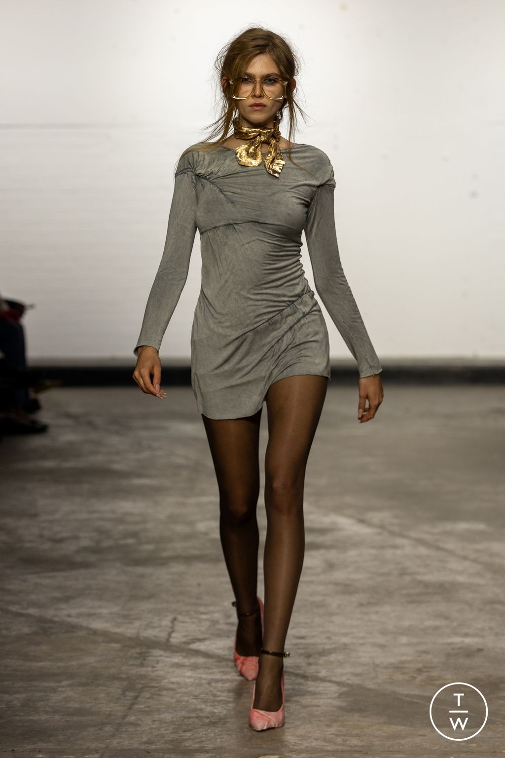 Fashion Week London Spring/Summer 2025 look 2 from the Masha Popova collection womenswear