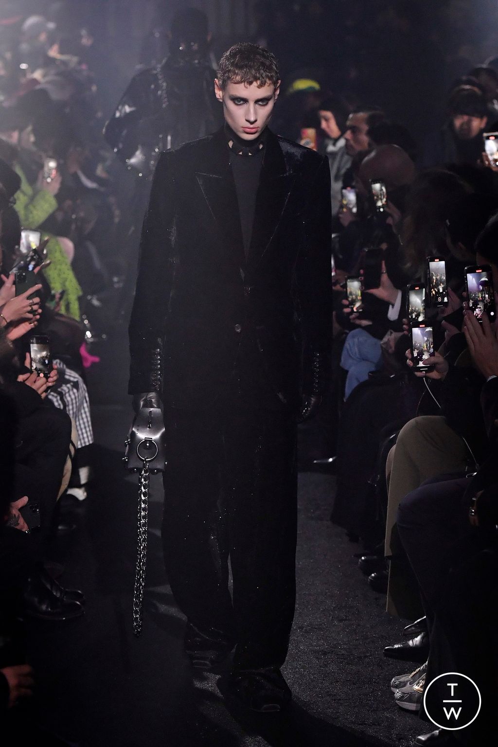 Fashion Week Paris Fall/Winter 2024 look 3 from the MASU collection 男装