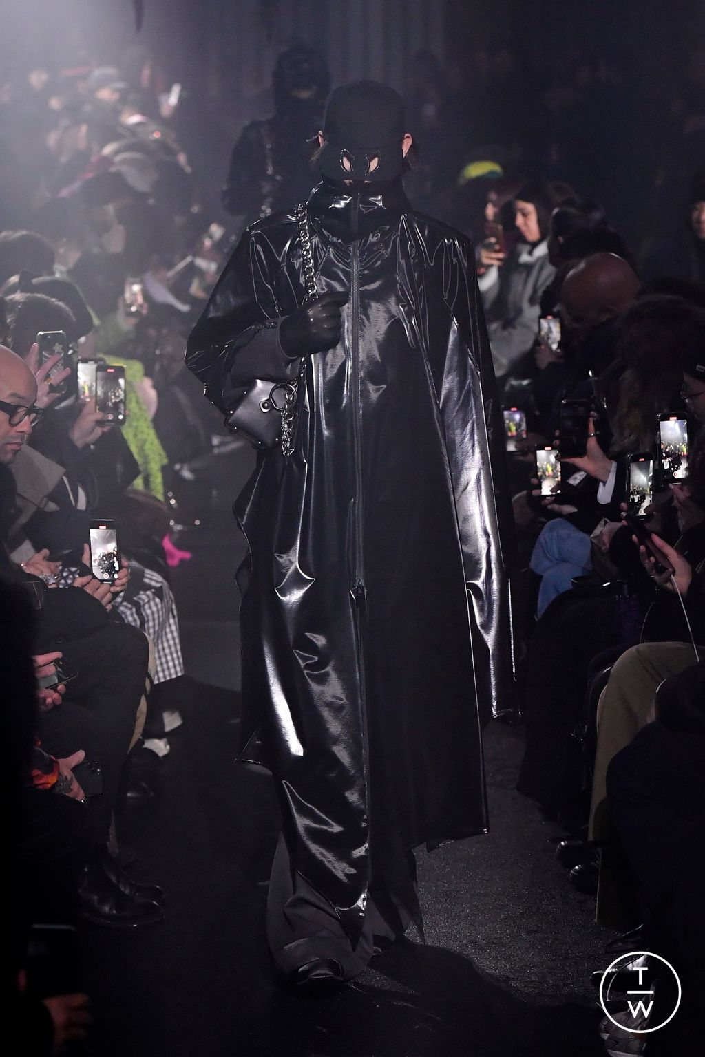 Fashion Week Paris Fall/Winter 2024 look 4 from the MASU collection menswear