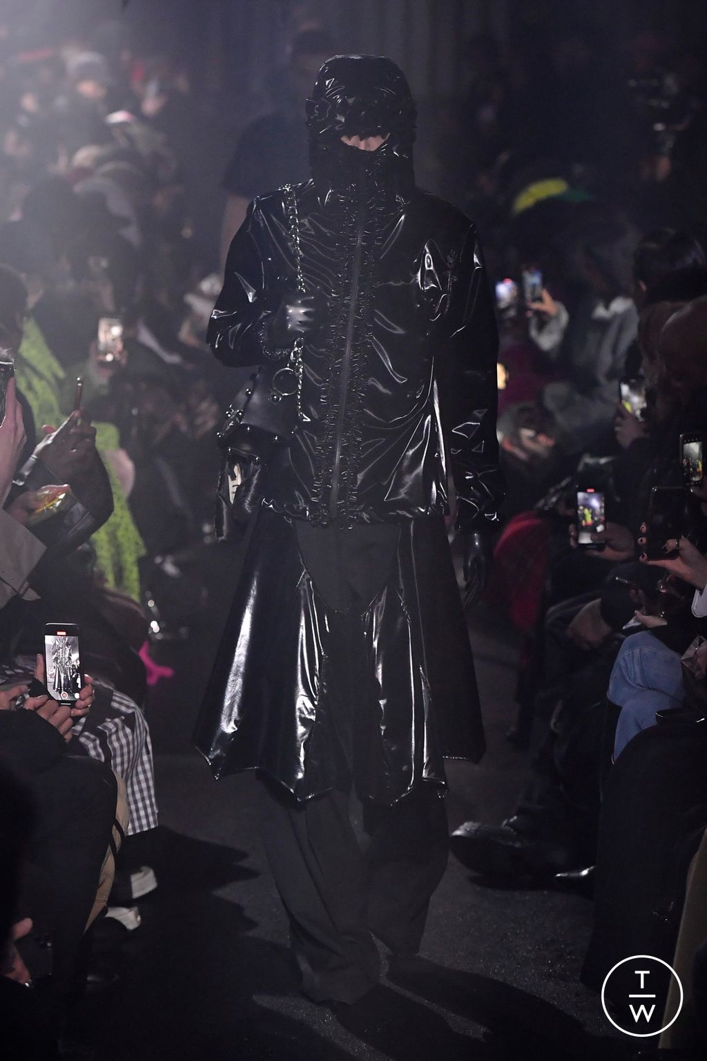 Fashion Week Paris Fall/Winter 2024 look 5 from the MASU collection 男装