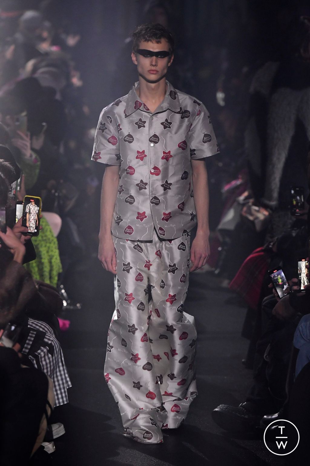 Fashion Week Paris Fall/Winter 2024 look 13 de la collection MASU menswear