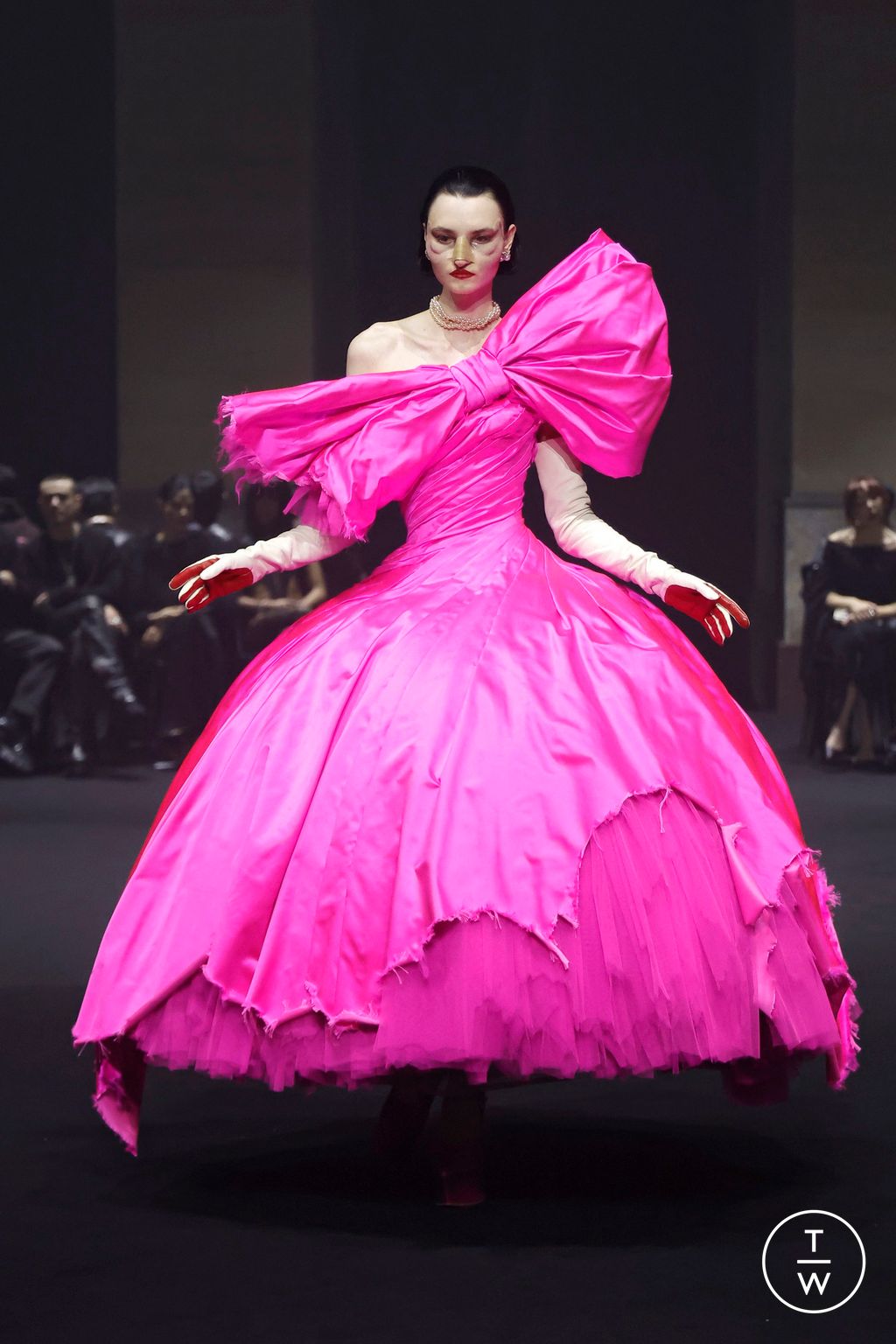 Fashion Week Paris Fall/Winter 2026 look 24 de la collection Matières Fécales womenswear