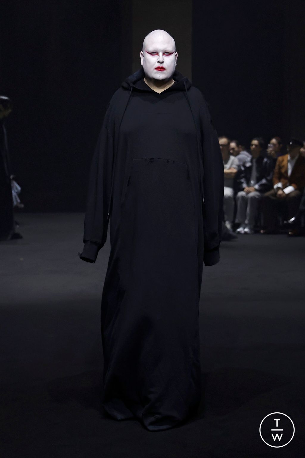 Fashion Week Paris Fall/Winter 2026 look 30 de la collection Matières Fécales womenswear