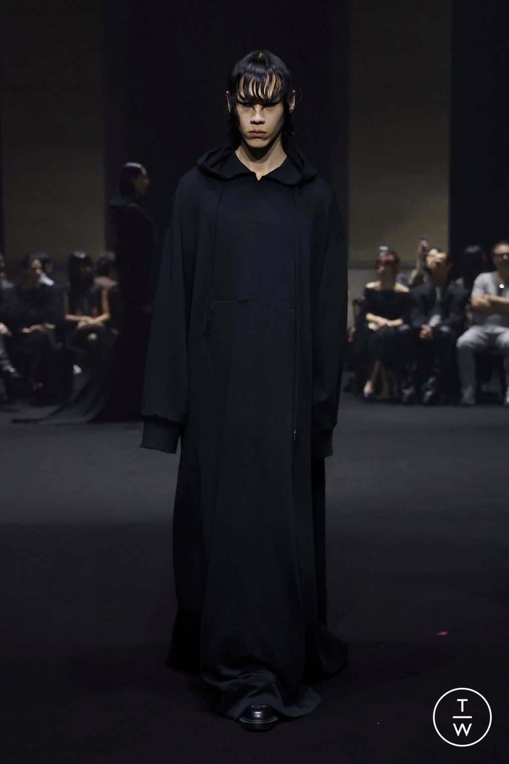 Fashion Week Paris Fall/Winter 2026 look 34 de la collection Matières Fécales womenswear