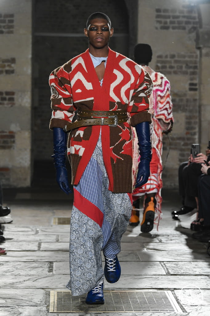 Fashion Week London Fall/Winter 2022 look 10 de la collection Matty Bovan womenswear