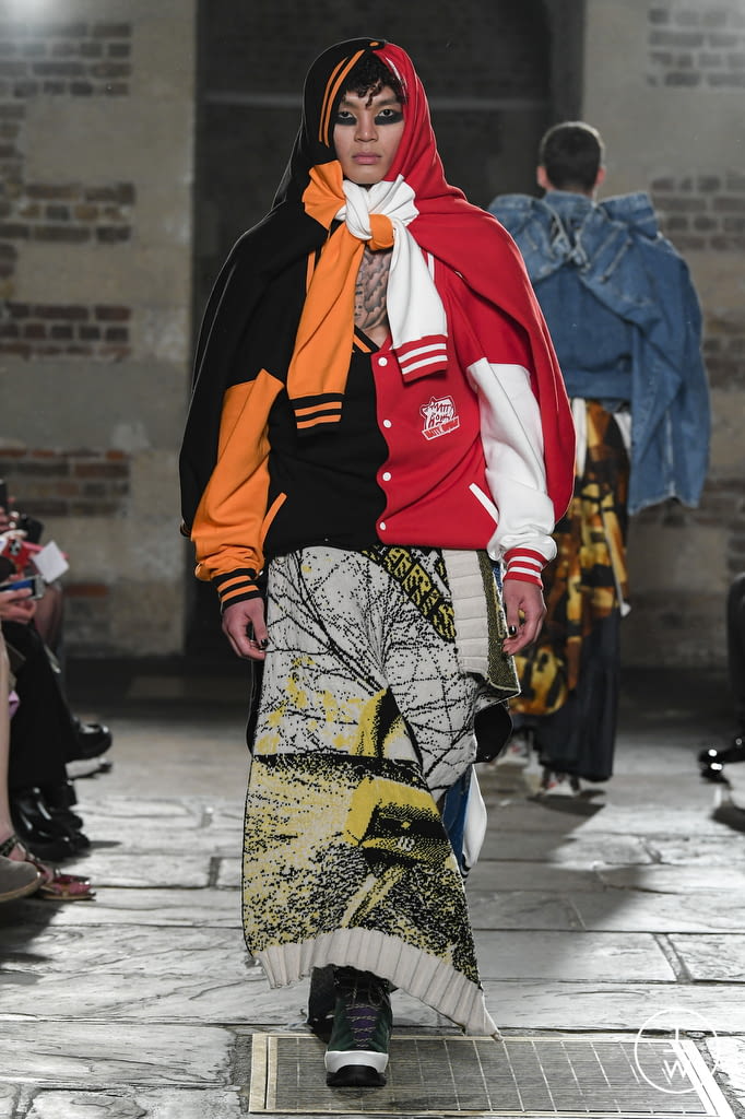 Fashion Week London Fall/Winter 2022 look 13 from the Matty Bovan collection womenswear