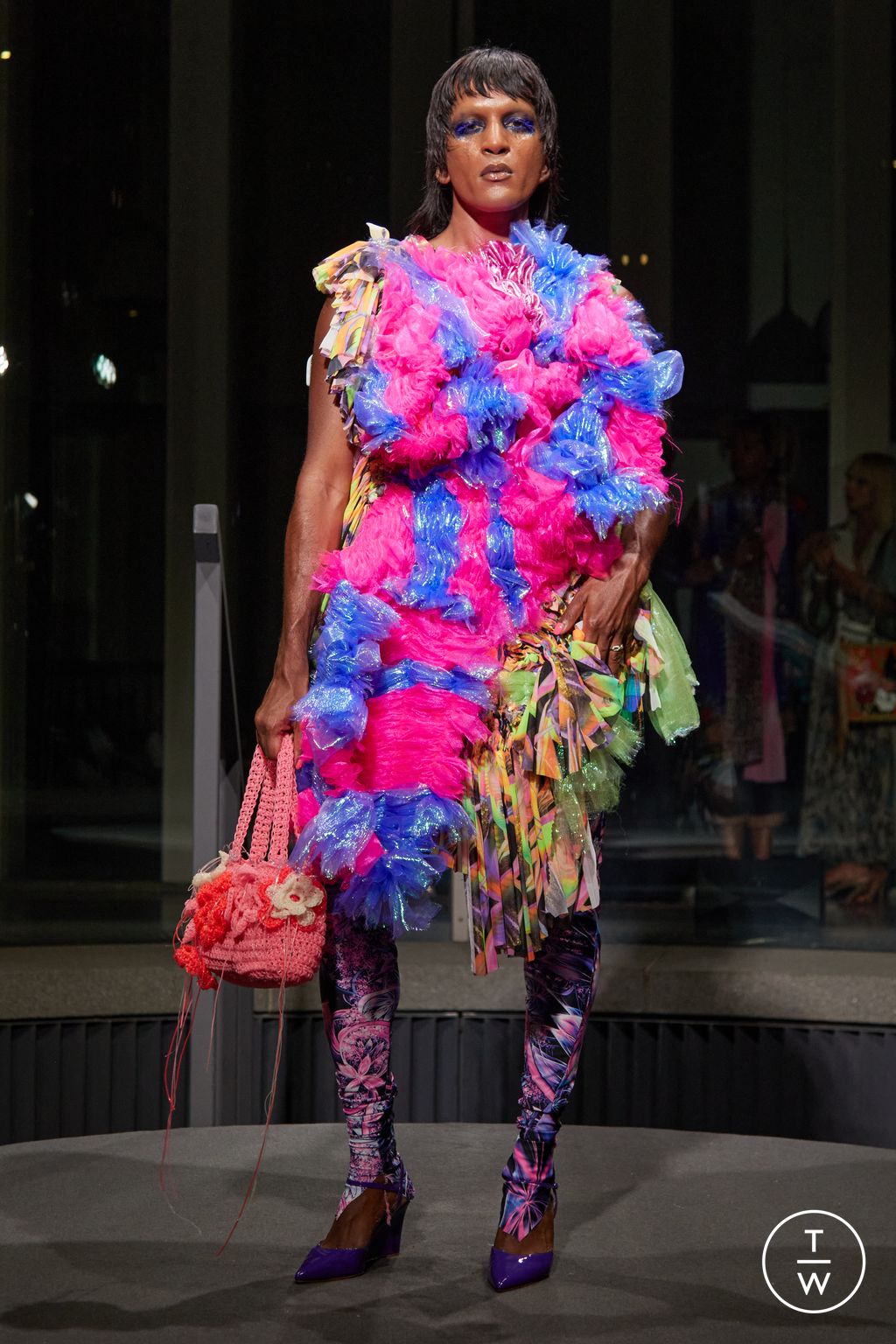 Fashion Week London Spring/Summer 2024 look 3 de la collection Matty Bovan womenswear