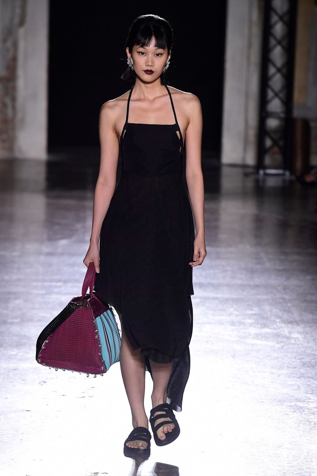 Fashion Week Milan Spring/Summer 2024 look 23 from the MAXIVIVE collection womenswear