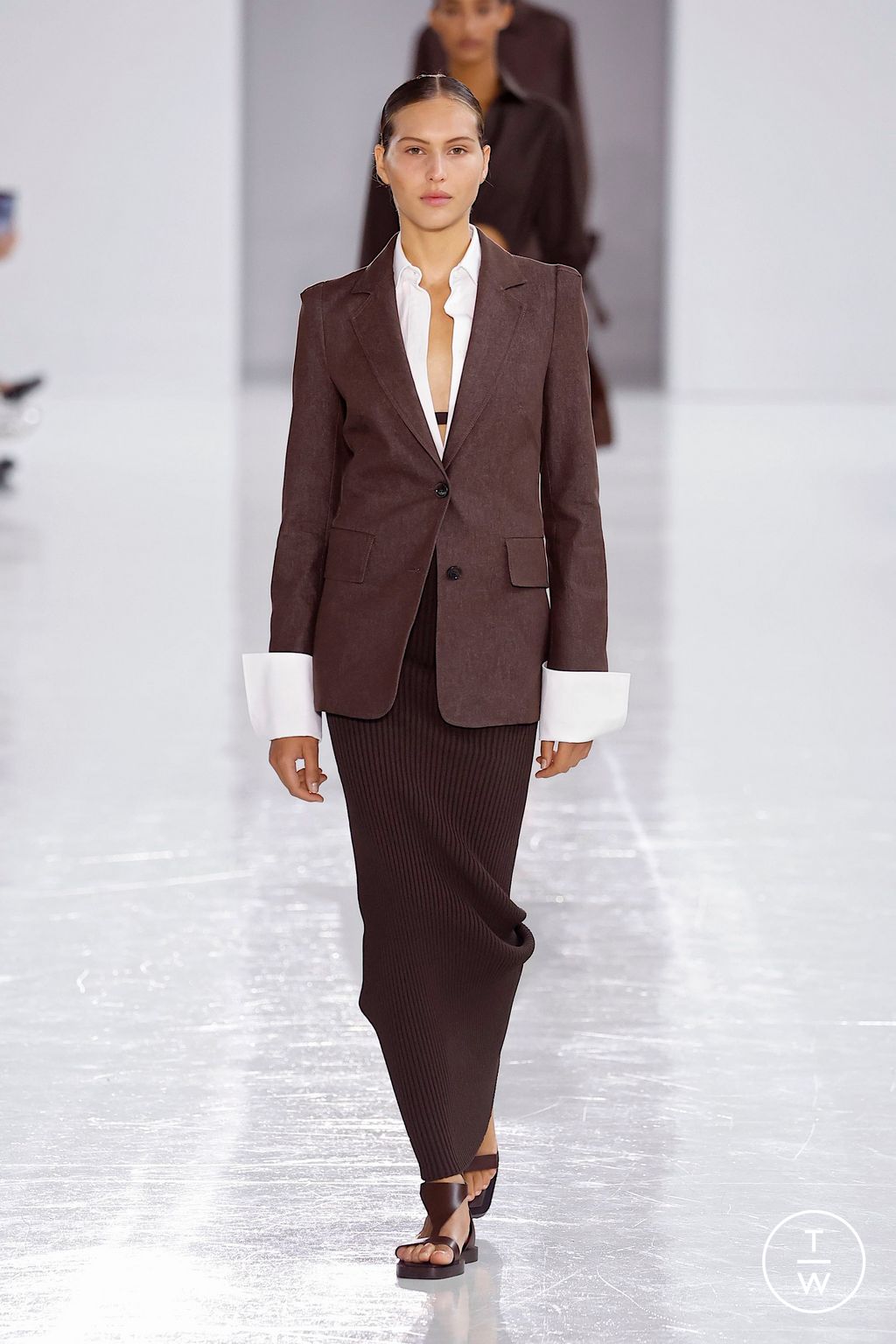 Fashion Week Milan Spring/Summer 2025 look 3 de la collection Max Mara womenswear