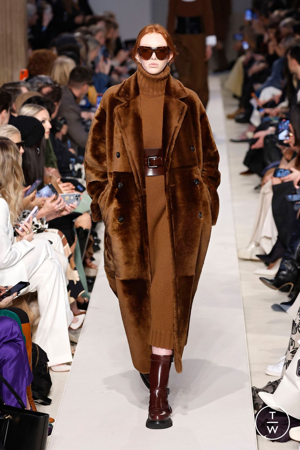 Fashion Week Milan Fall/Winter 2023 look 12 from the Max Mara collection 女装