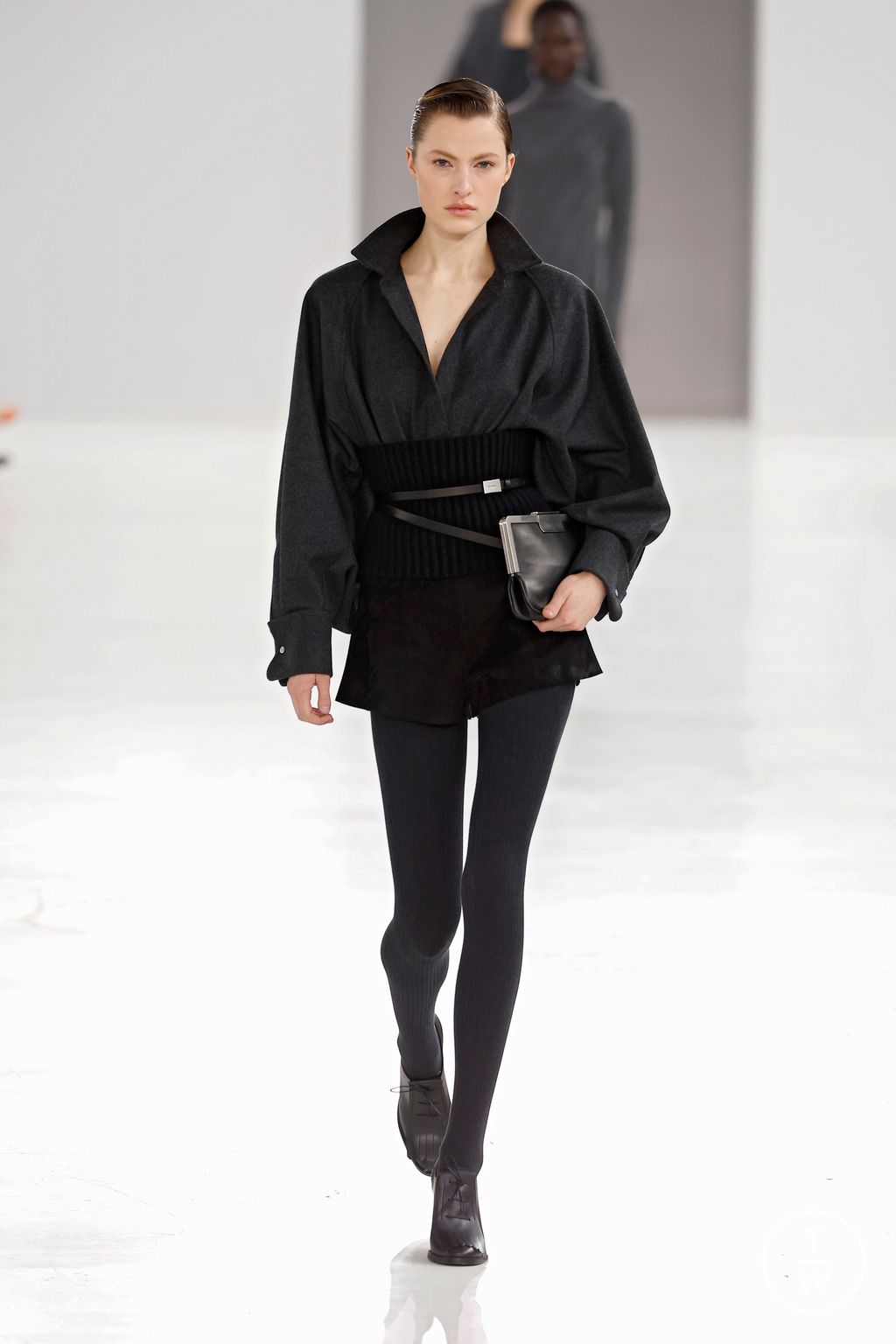 Fashion Week Milan Fall/Winter 2024 look 19 from the Max Mara collection 女装