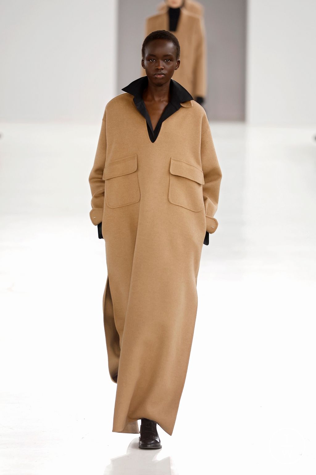 Fashion Week Milan Fall/Winter 2024 look 31 from the Max Mara collection 女装