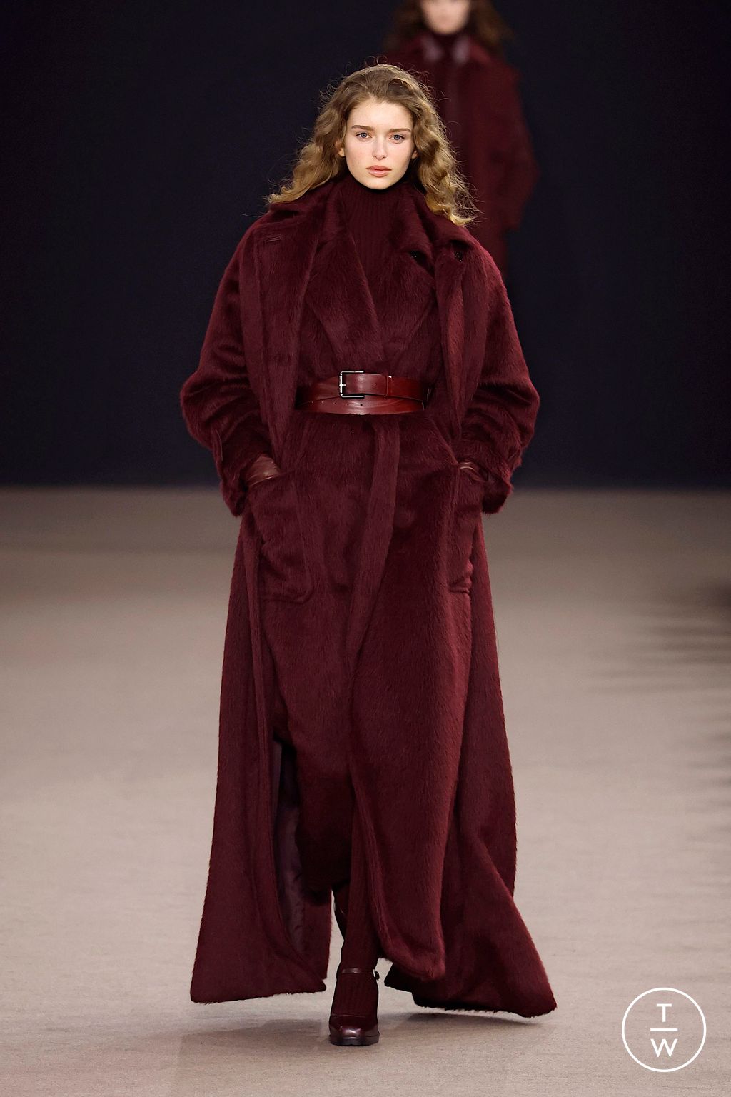 Fashion Week Milan Fall/Winter 2025 look 1 from the Max Mara collection womenswear