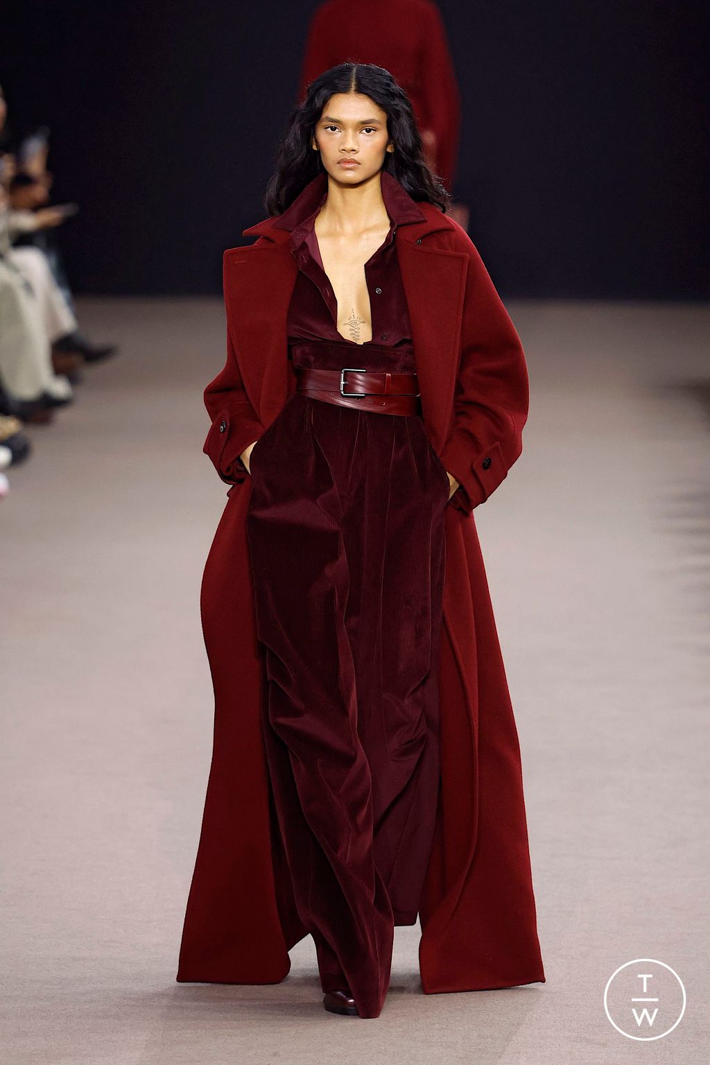 Fashion Week Milan Fall/Winter 2025 look 4 from the Max Mara collection 女装