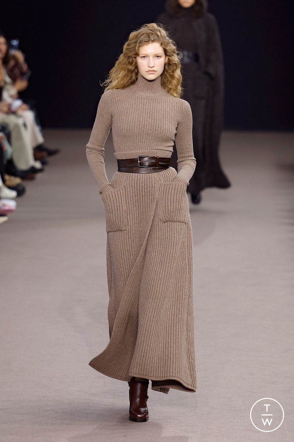Fashion Week Milan Fall/Winter 2025 look 10 from the Max Mara collection womenswear