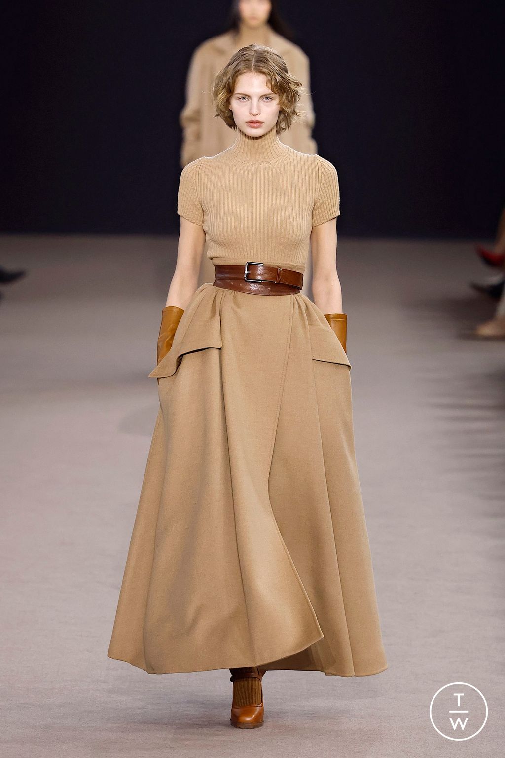 Fashion Week Milan Fall/Winter 2025 look 22 from the Max Mara collection womenswear