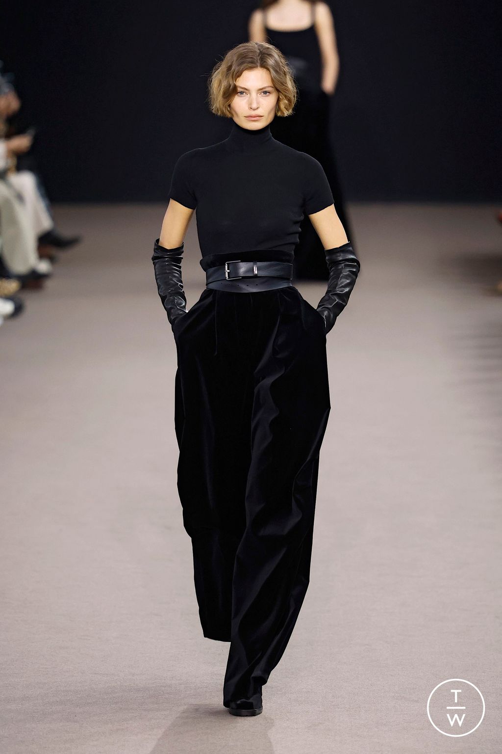 Fashion Week Milan Fall/Winter 2025 look 41 from the Max Mara collection womenswear