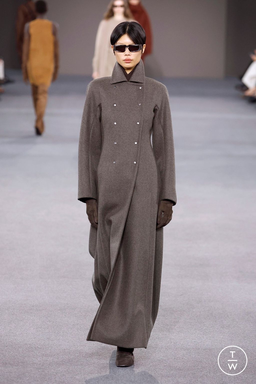 Fashion Week Milan Fall/Winter 2026 look 21 from the Max Mara collection womenswear