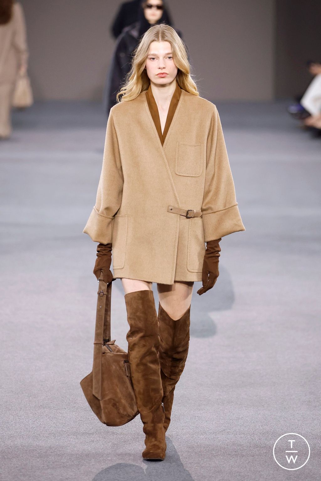 Fashion Week Milan Fall/Winter 2026 look 35 from the Max Mara collection womenswear