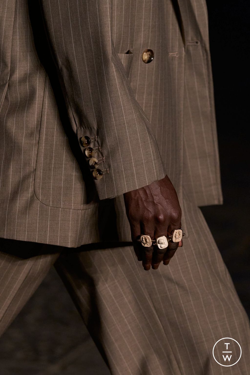 Fashion Week Milan Resort 2026 look 16 from the Max Mara collection womenswear accessories