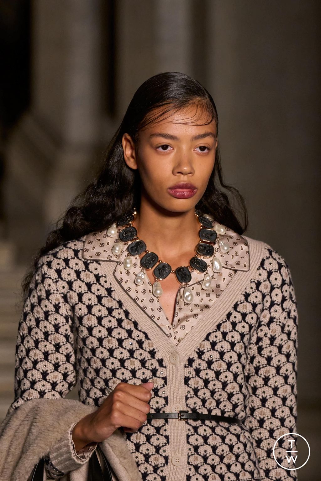 Fashion Week Milan Resort 2026 look 23 from the Max Mara collection womenswear accessories