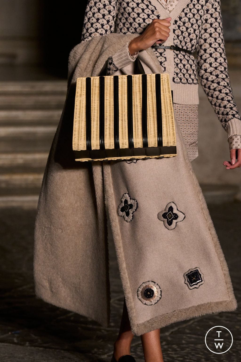 Fashion Week Milan Resort 2026 look 24 from the Max Mara collection womenswear accessories