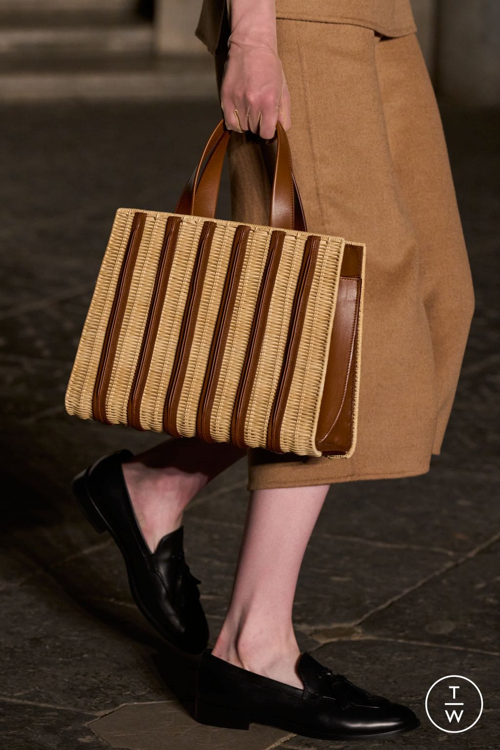 Fashion Week Milan Resort 2026 look 38 from the Max Mara collection womenswear accessories