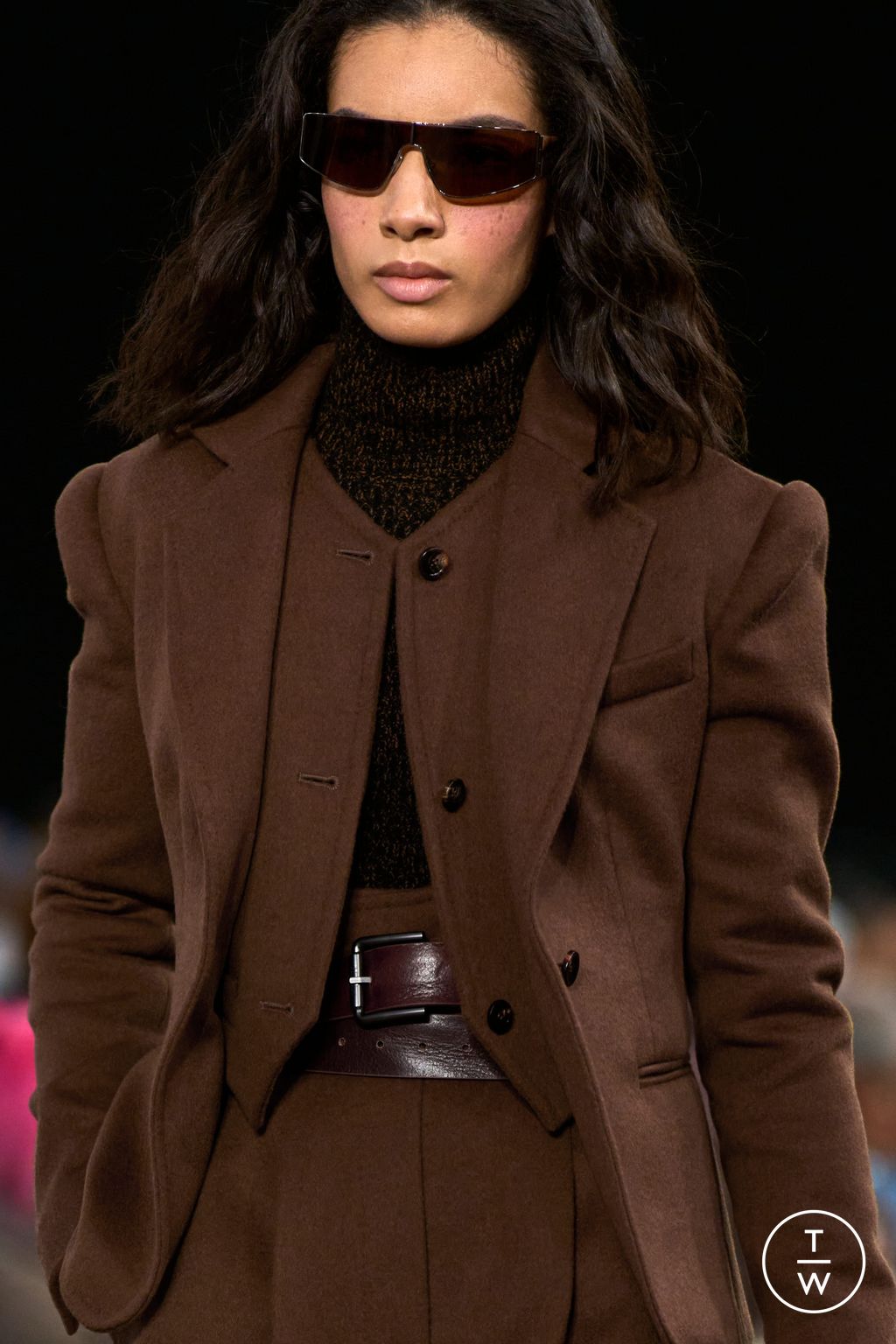 Fashion Week Milan Fall/Winter 2025 look 27 from the Max Mara collection womenswear accessories