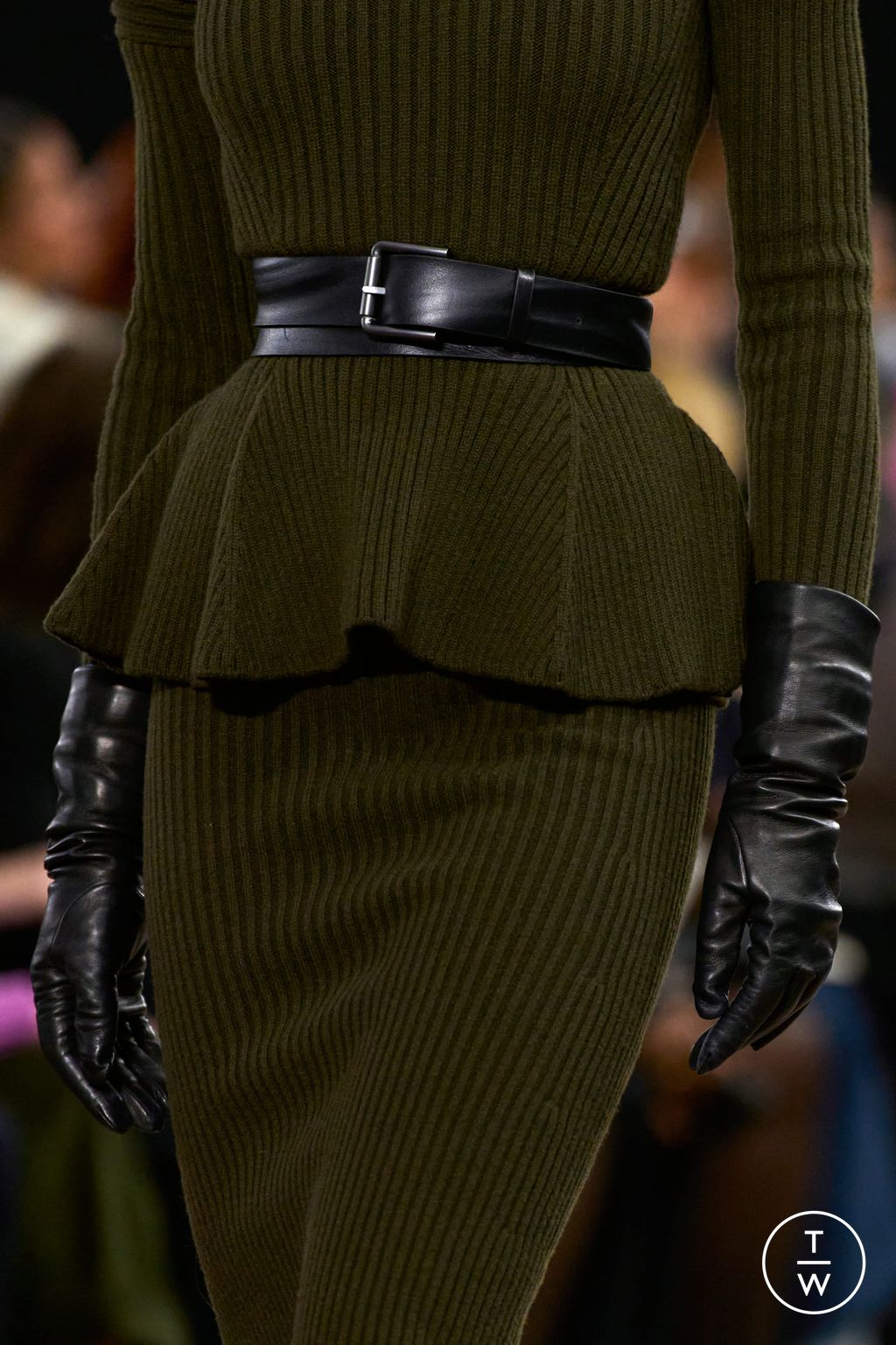 Fashion Week Milan Fall/Winter 2025 look 48 from the Max Mara collection womenswear accessories