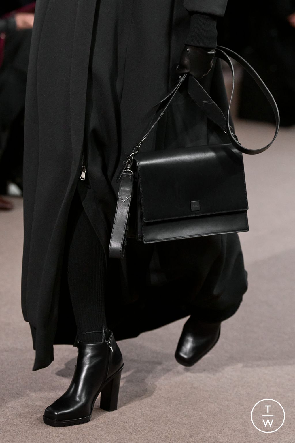 Fashion Week Milan Fall/Winter 2025 look 64 from the Max Mara collection womenswear accessories