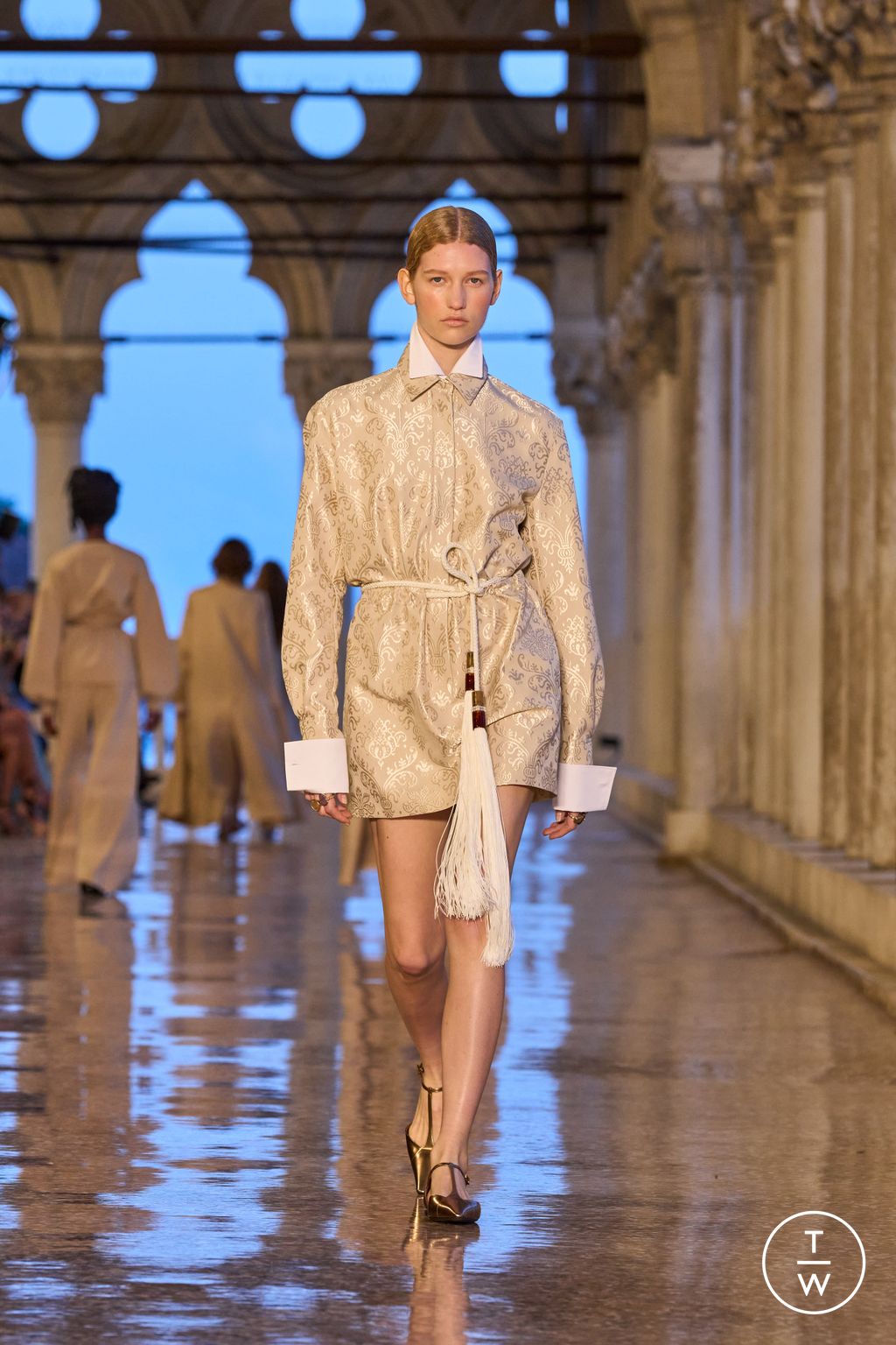 Fashion Week Milan Resort 2025 look 6 from the Max Mara collection 女装