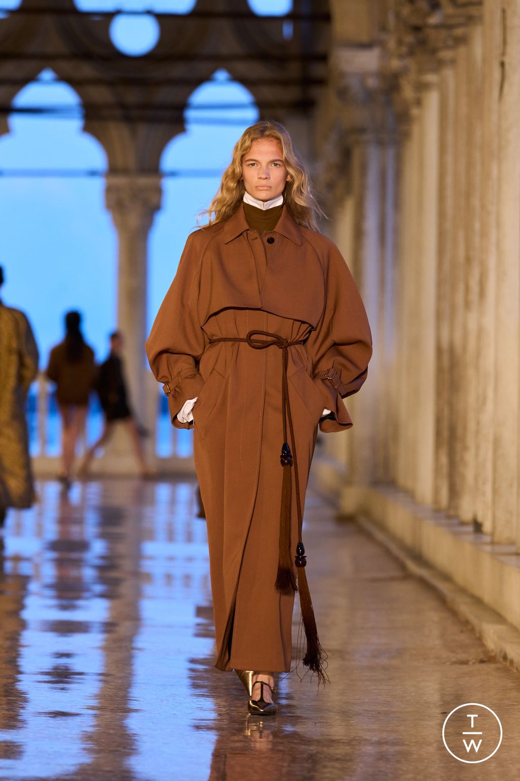 Fashion Week Milan Resort 2025 look 38 from the Max Mara collection 女装