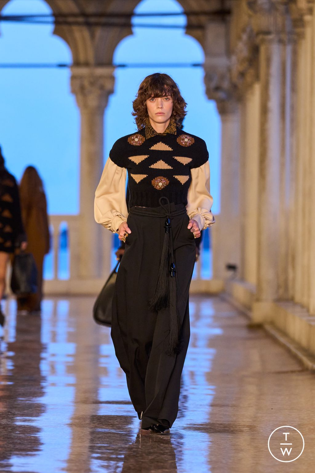Fashion Week Milan Resort 2025 look 45 from the Max Mara collection womenswear