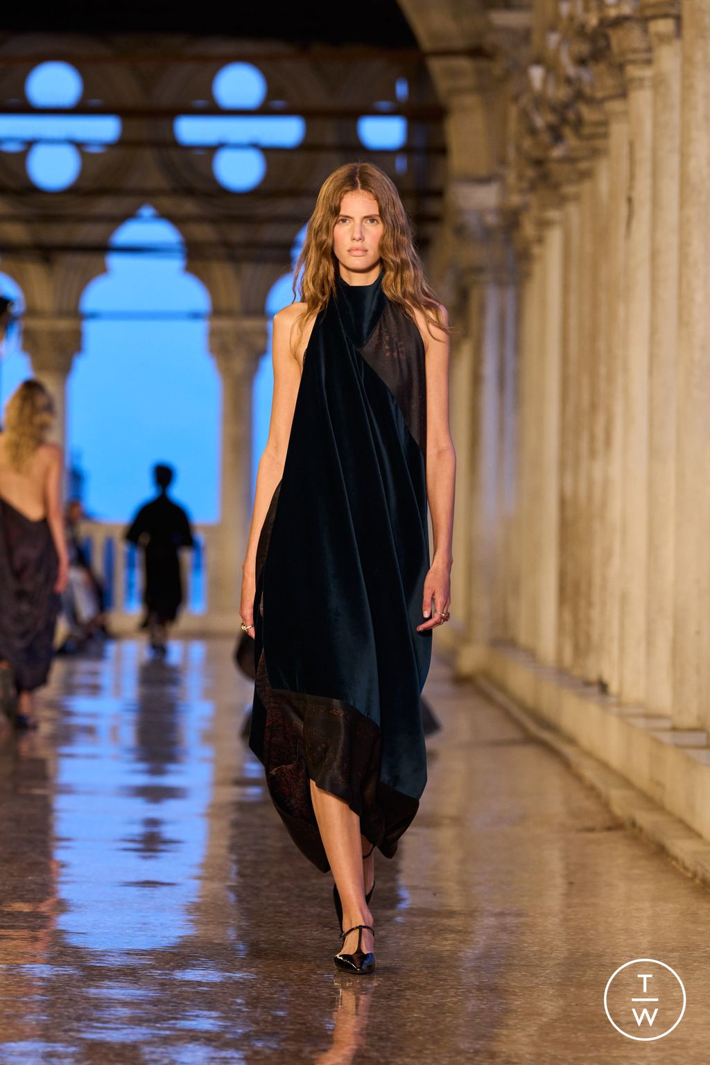Fashion Week Milan Resort 2025 look 59 from the Max Mara collection 女装