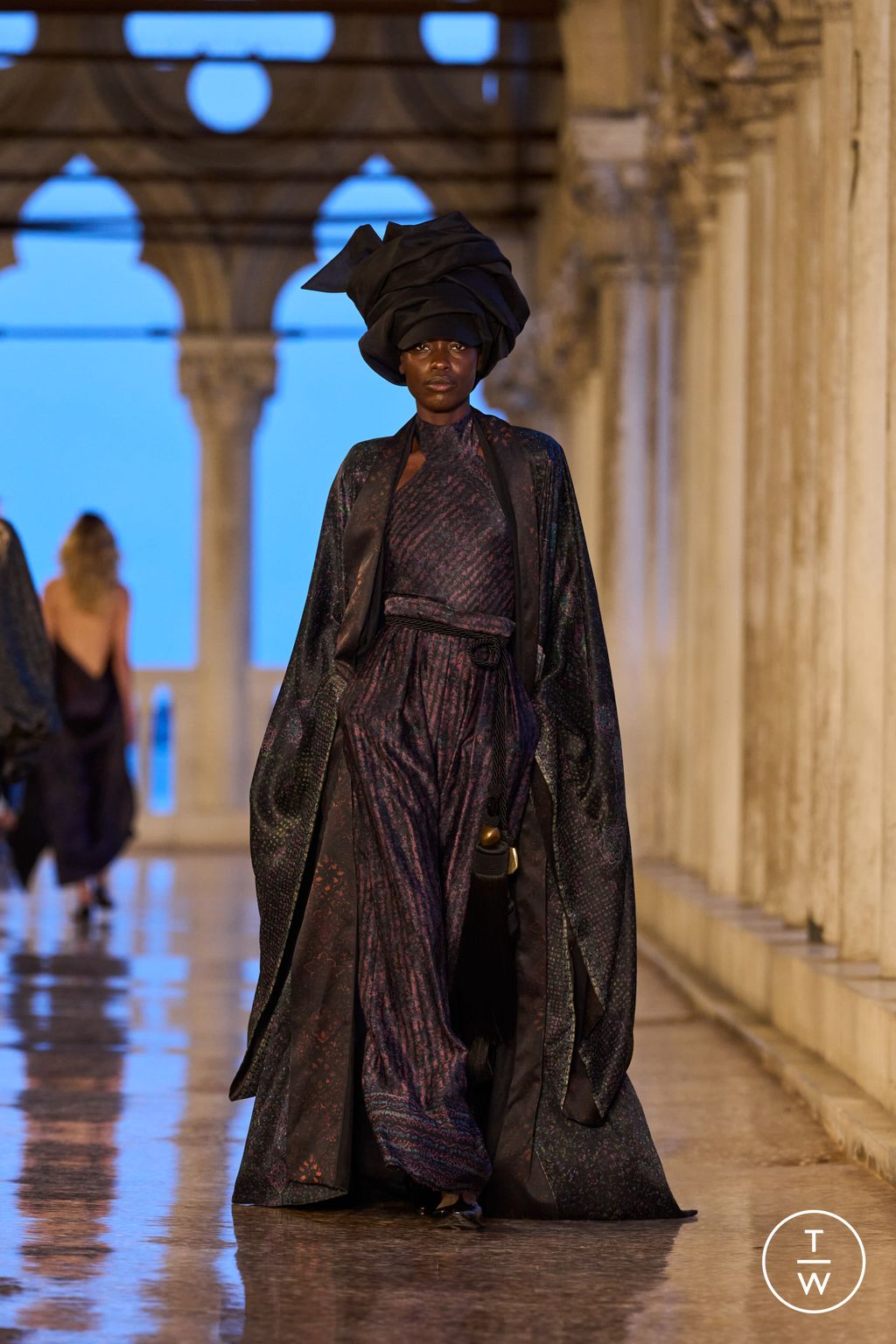 Fashion Week Milan Resort 2025 look 60 from the Max Mara collection womenswear