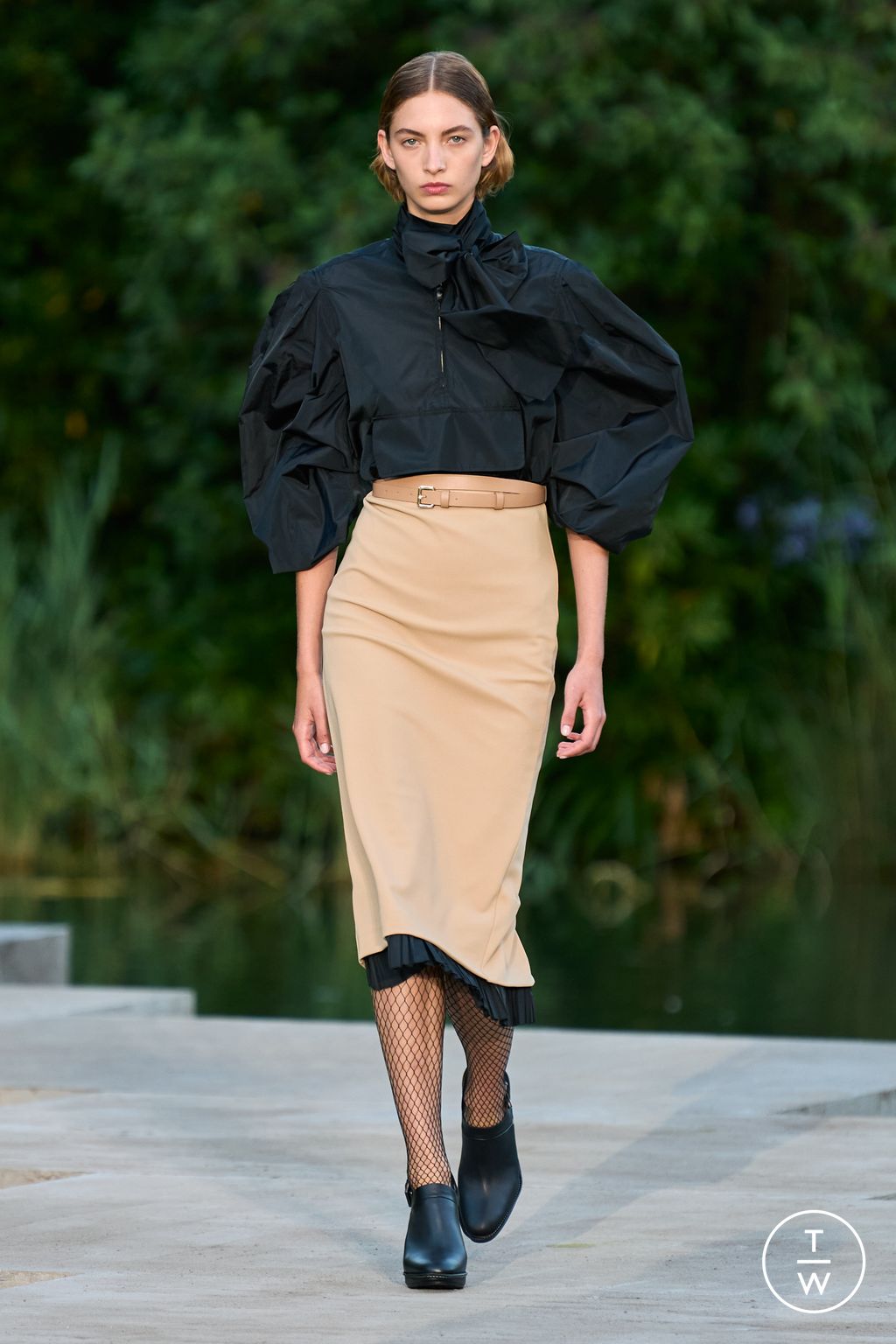 Fashion Week Milan Resort 2023 look 9 de la collection Max Mara womenswear