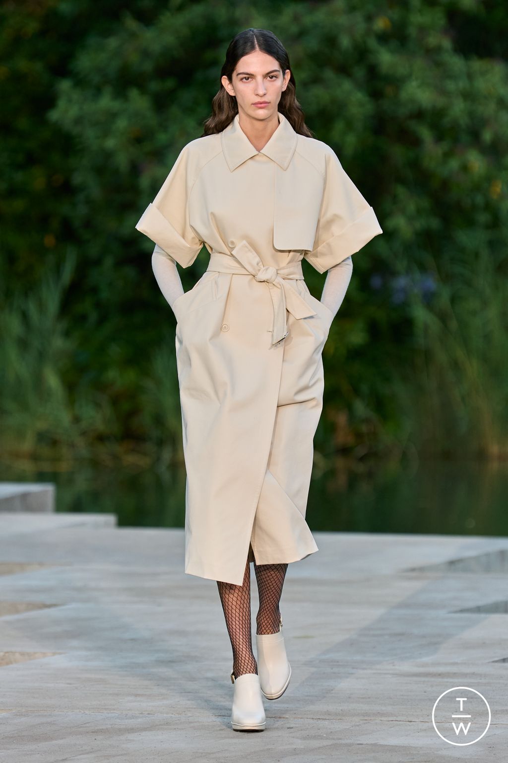 Fashion Week Milan Resort 2023 look 19 from the Max Mara collection 女装