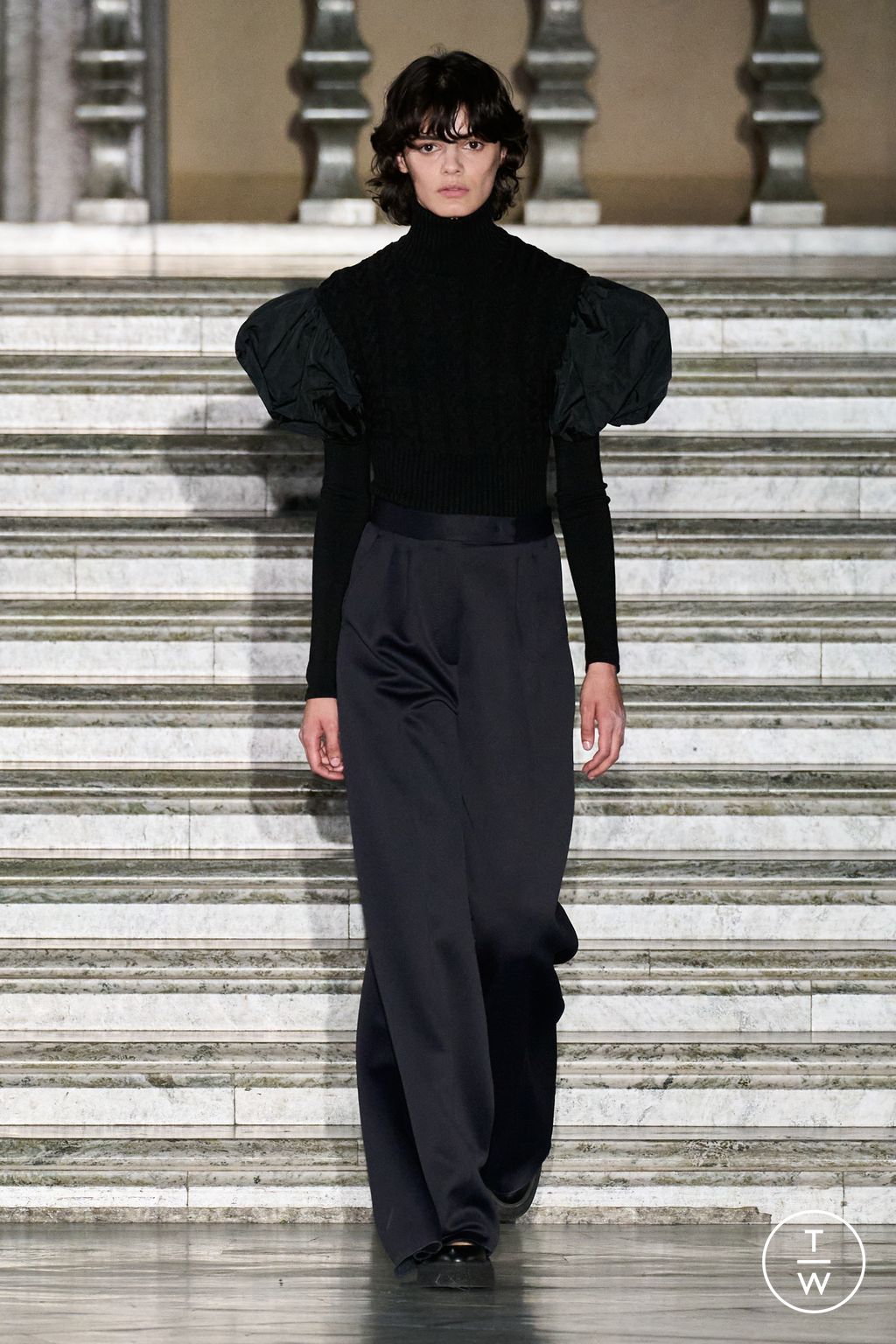 Fashion Week Milan Resort 2024 look 12 from the Max Mara collection womenswear