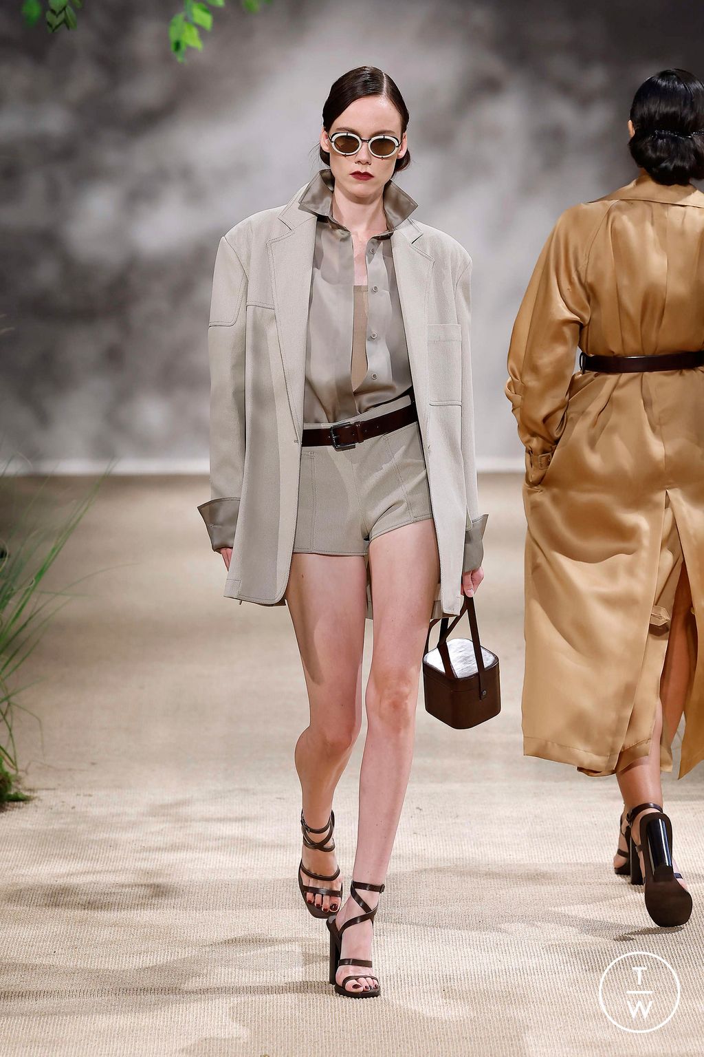 Fashion Week Milan Spring/Summer 2024 look 33 from the Max Mara collection womenswear