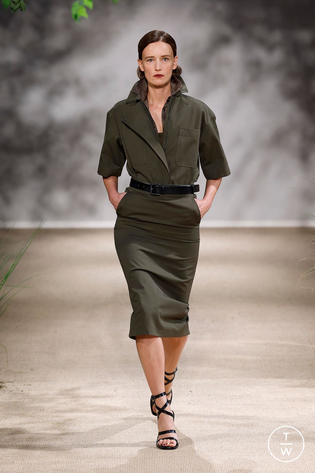 Fashion Week Milan Spring/Summer 2024 look 37 from the Max Mara collection womenswear