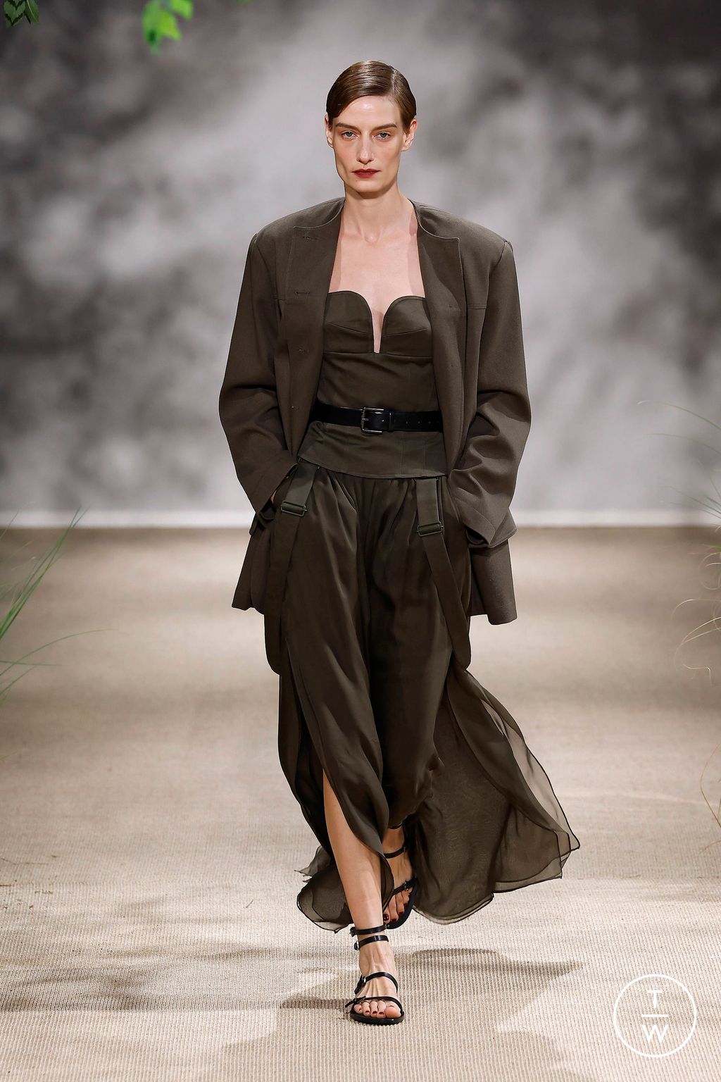 Fashion Week Milan Spring/Summer 2024 look 38 from the Max Mara collection womenswear
