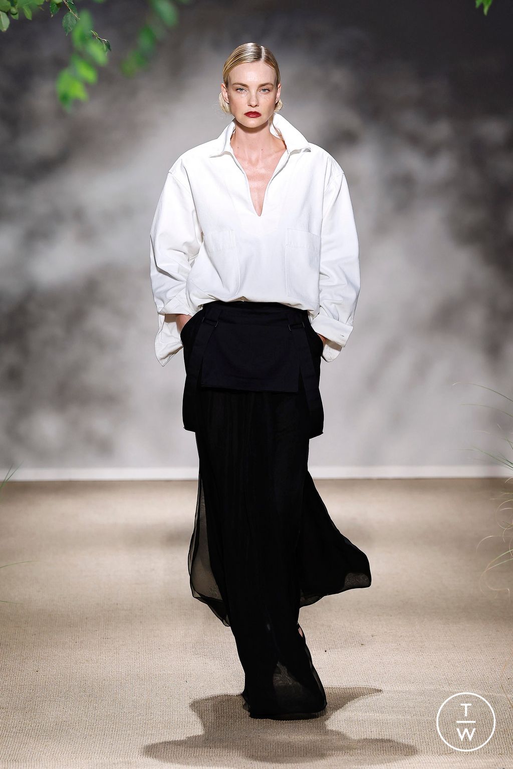 Fashion Week Milan Spring/Summer 2024 look 47 from the Max Mara collection 女装