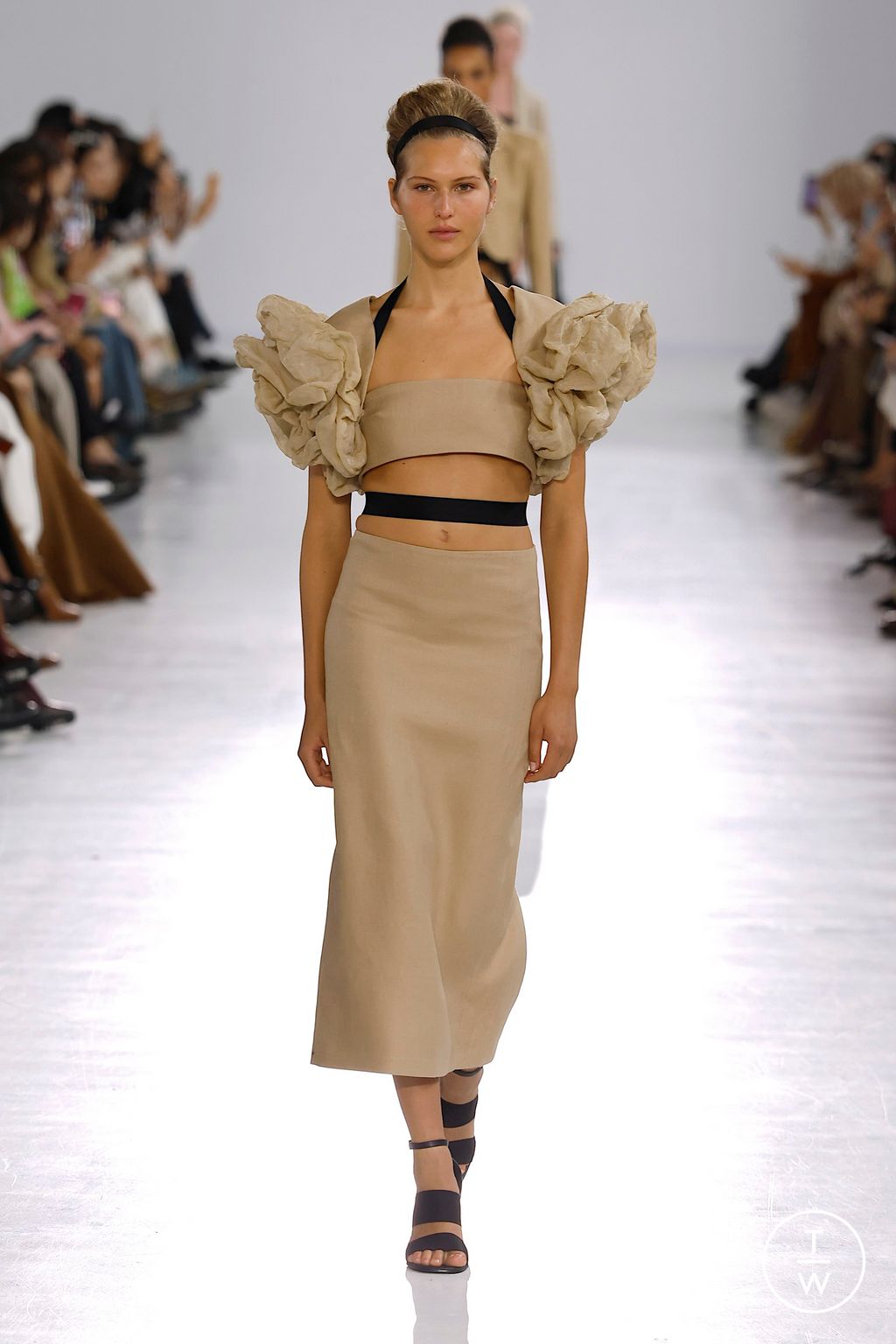 Fashion Week Milan Spring/Summer 2026 look 5 from the Max Mara collection womenswear