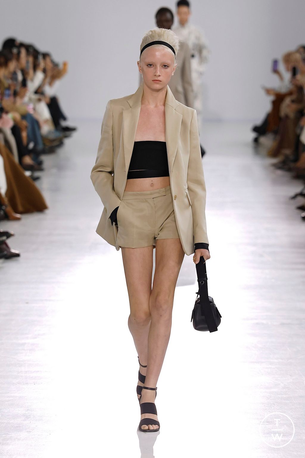 Fashion Week Milan Spring/Summer 2026 look 7 from the Max Mara collection womenswear