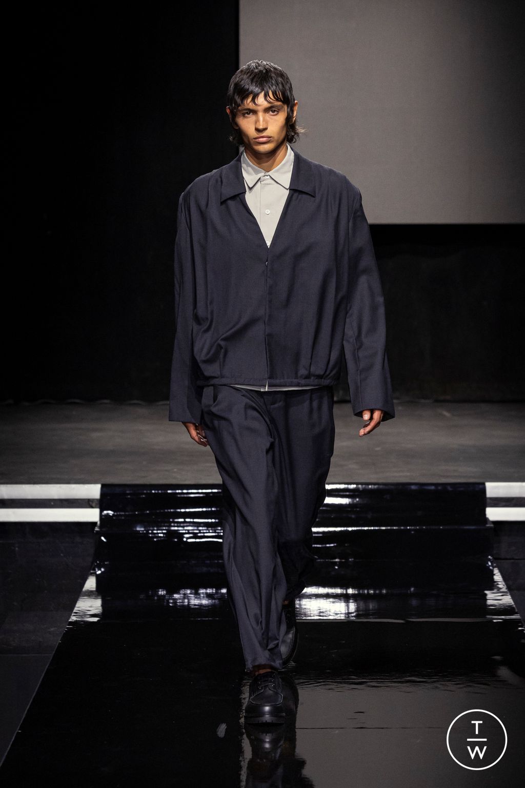 Fashion Week Paris Spring-Summer 2025 look 29 from the Saudi 100 collection 男装