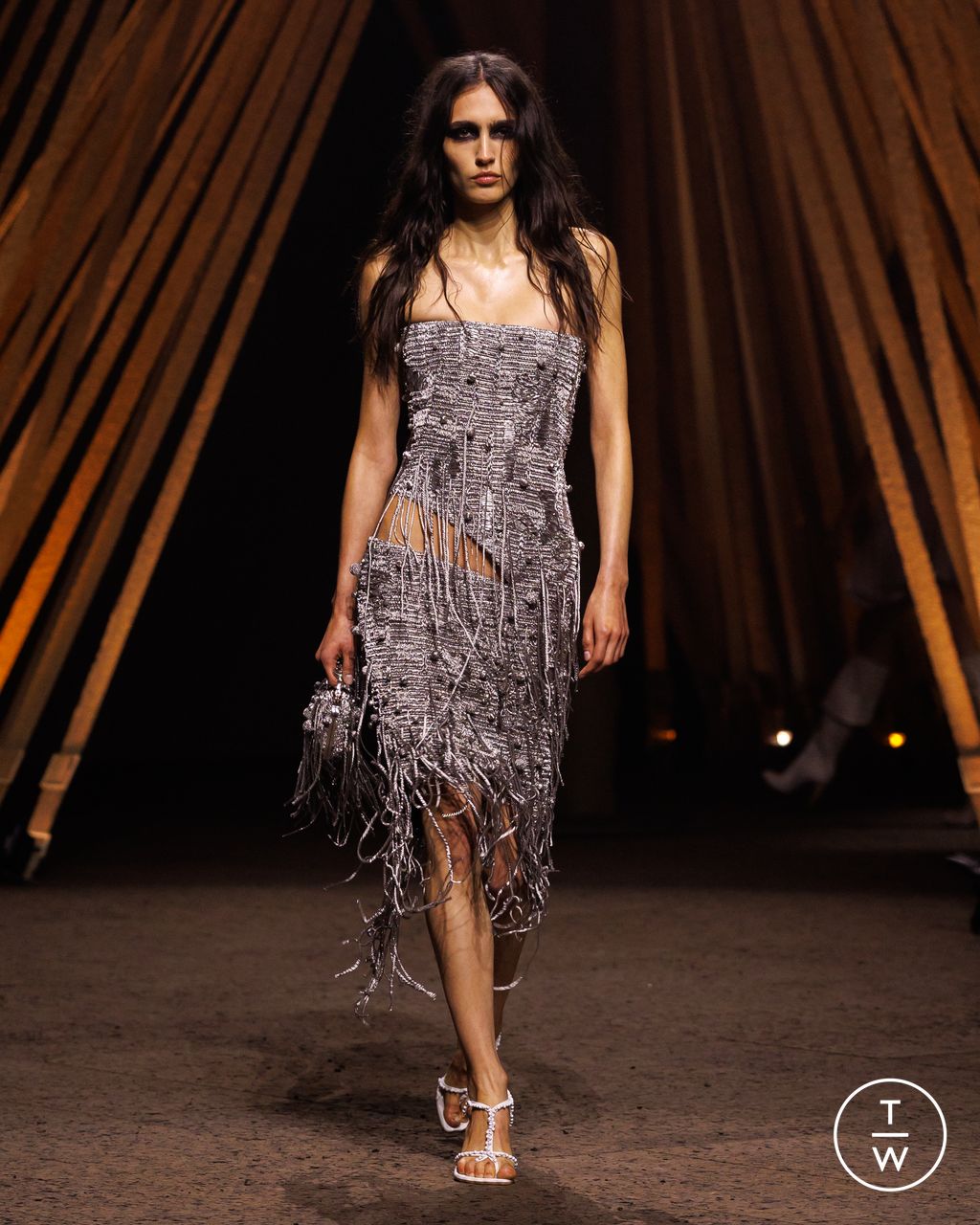 Fashion Week Paris Spring/Summer 2026 look 22 de la collection McQueen womenswear