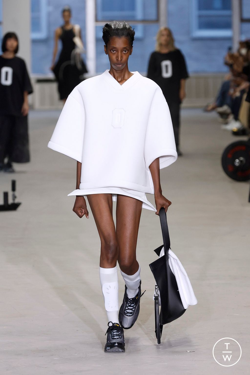 Fashion Week New York Spring-Summer 2025 look 4 from the Melitta Baumeister collection womenswear