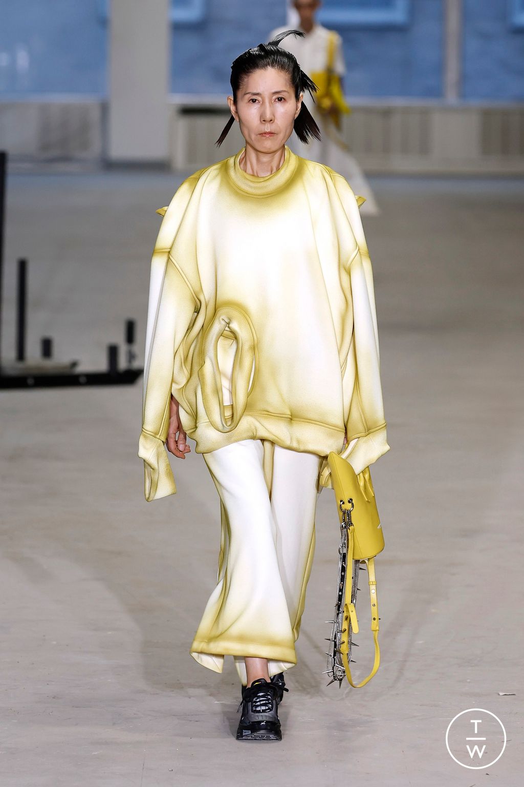 Fashion Week New York Spring-Summer 2025 look 21 from the Melitta Baumeister collection womenswear