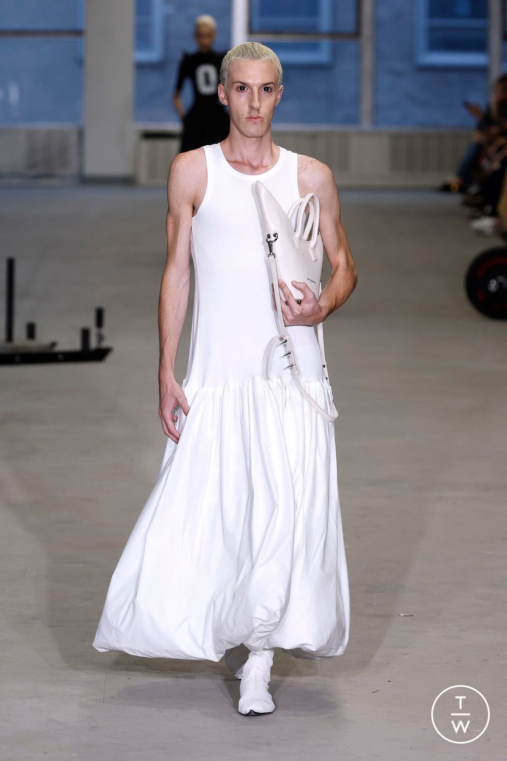 Fashion Week New York Spring-Summer 2025 look 23 from the Melitta Baumeister collection womenswear