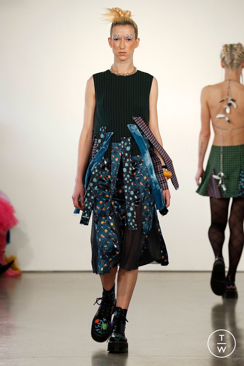 Fashion Week New York Fall/Winter 2023 look 8 from the Melke collection 女装